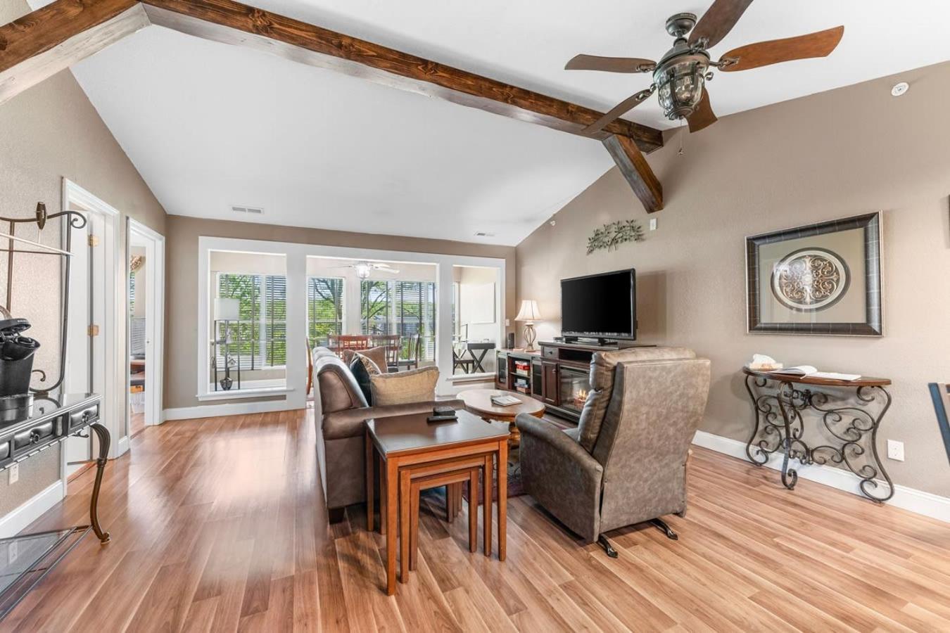 Penthouse Thousand Hills Golf Front Condo With Pool Close To 76 And Sleeps 8 Branson Exteriör bild
